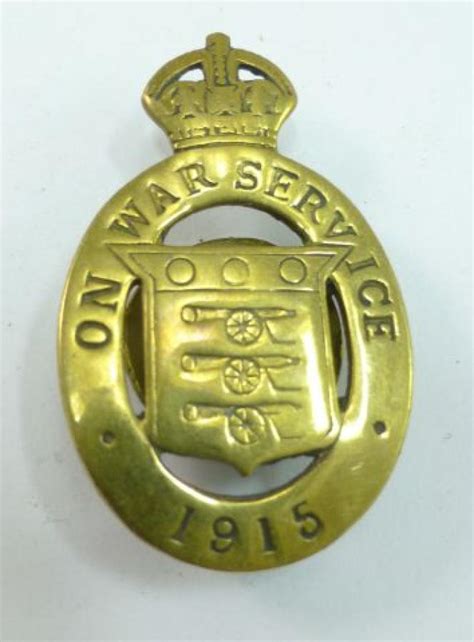 Ww1 British On War Service Lapel Badge World War Wonders