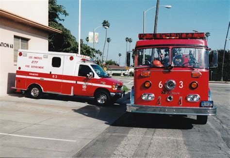 1977 Seagrave With Rescue Ambulance Ra 63 A 1996 Ford Mini Flickr