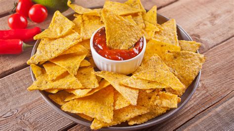 What You Can Tell About A Mexican Restaurant By Its Chips And Salsa