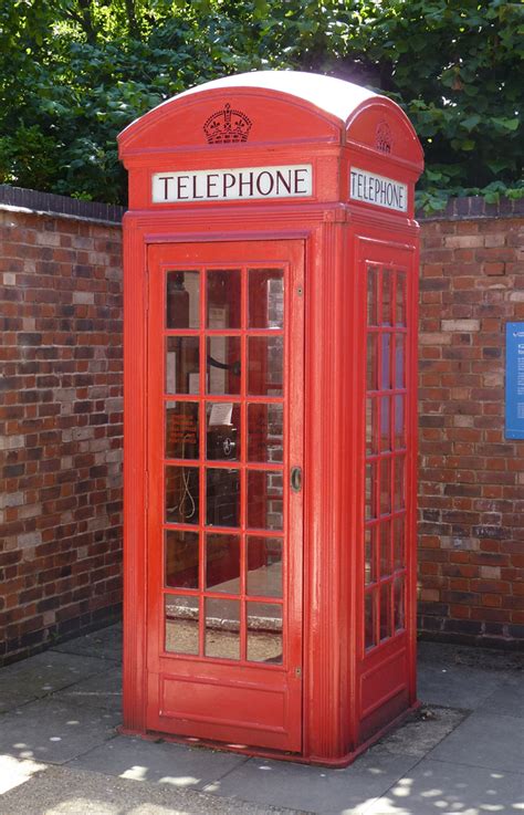 A Visual History Of The British Telephone Box Museum Crush