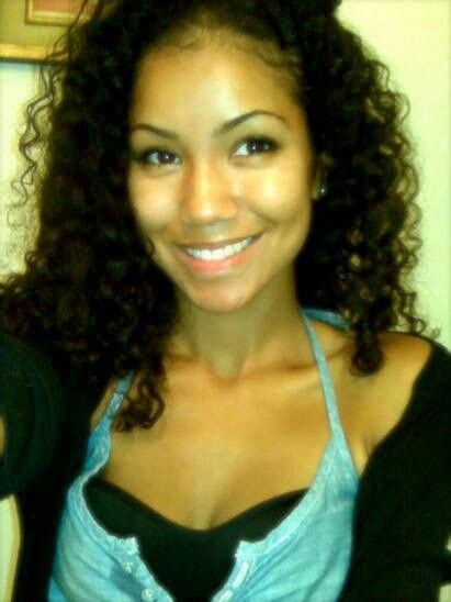 You Ve Seen Jhene Aiko With Makeup But Here She Is Without It Isn T