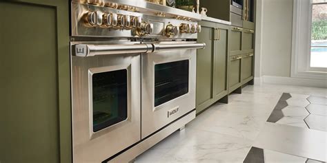The showroom is the best place to freely explore ideas for your new kitchen. Sub-Zero & Wolf Kitchen Appliances | COD Kitchen Appliances