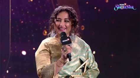 Divya Dutta Wins Best Performance In A Negative Role For Dhaakad At News18 Showsha Reel Awards
