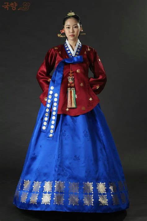 Baju Tradisional Korea Wanita Bajuku