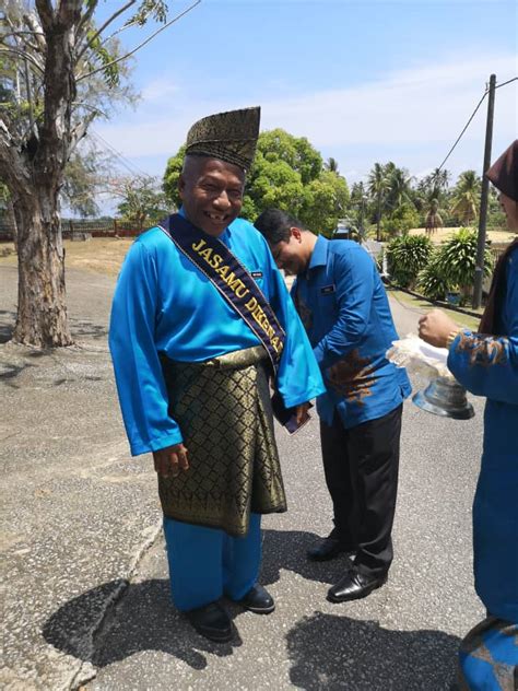 Encik shahrul munir bin maamor. SK Darat Batu Rakit: PERSARAAN CIKGU TN. HJ MAT SA'AD BIN ...