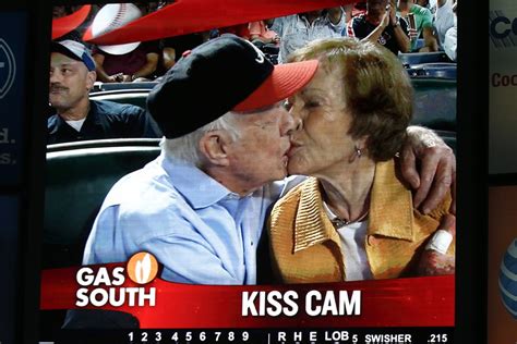 Jimmy Carter Wife Rosalynn Smooch On Atlanta Braves Kiss Cam Nbc News