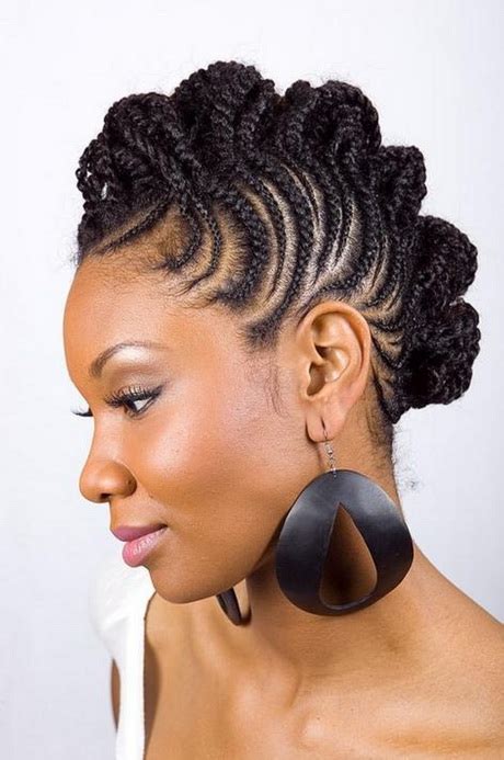 The look can be simple and chic or textured and funky, whatever short hairstyle you may go for it will surely get you noticed. Easy hairstyles for black women