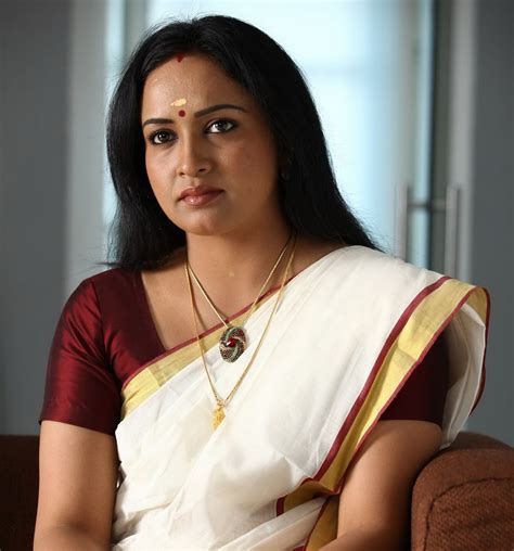 Malayalam actress lena smoking live at shooting location kochi. Cineflickz: Athe Mazha Athe Veyil