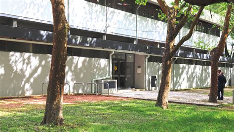 Este centro terá capacidade de administrar diariamente cerca de 1.200 doses de vacinas e será usado, nesta fase, para vacinar no âmbito da modalidade casa aberta o centro de vacinação. Centro de vacinação no Pavilhão da Mata começa hoje a ...