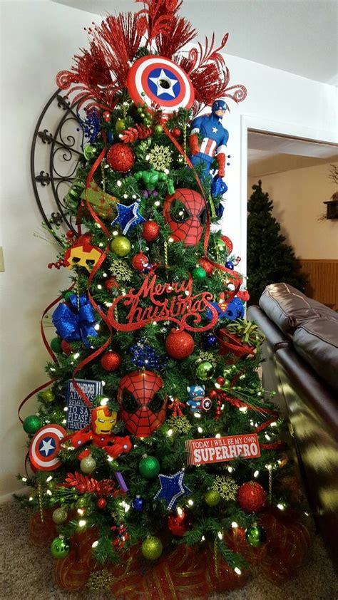 Although christmas is all about tradition, people been coming up with creative christmas tree ideas so they can have unique décor. Pin by Rita Vilares on Marvel Christmas tree DIY ...