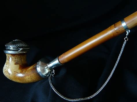 Old Snuffbox Late Baroque Pipe
