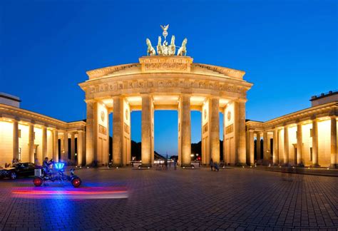 Brandenburg Gate - Germany - Famous Destinations