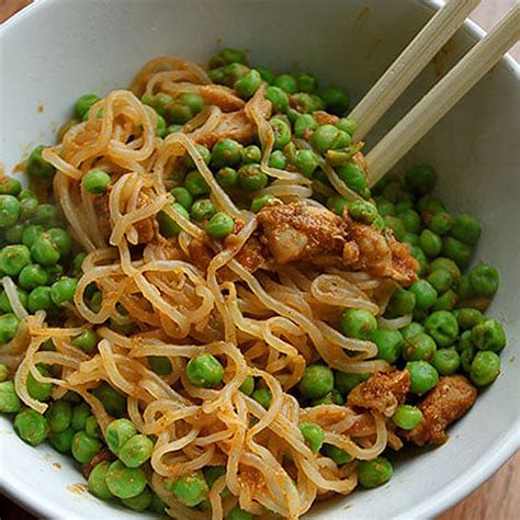 the secret to shirataki noodles plus a quick peanut sauce greenlitebites