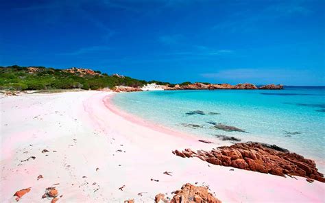 11 Stunning Pink Sand Beaches Around The World Pink Sand Beach