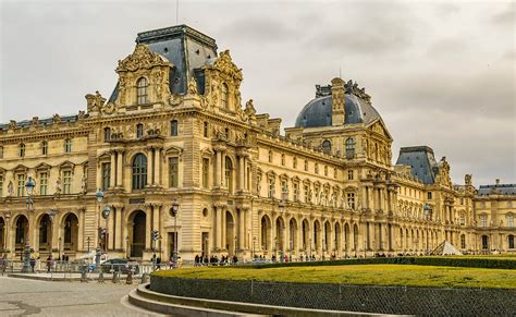 A Brief History Of The Palais Du Louvre In Paris