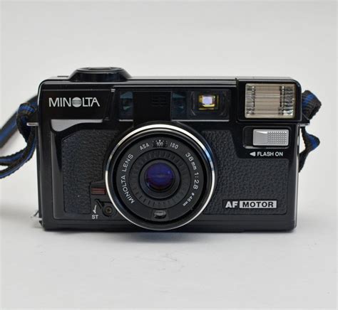 Minolta Hi Matic Af2 Md 35mm Film Auto Focus Viewfinder Camera