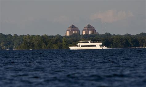 Over 30 Confirmed Sick In Outbreak Linked To Lake Minnetonka Party Spot