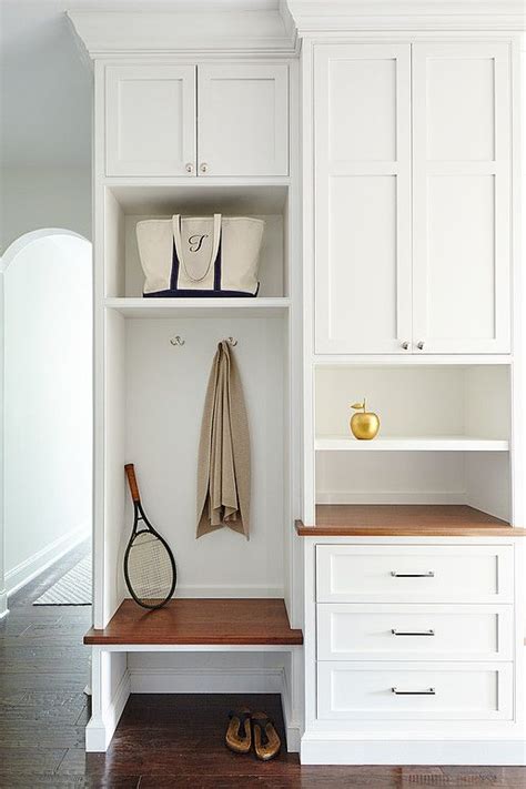 7 Small Mudroom Décor Tips And 23 Ideas To Implement Them Shelterness