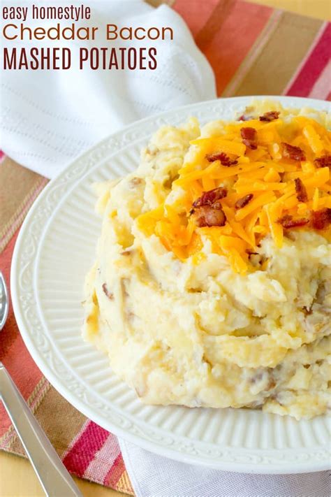 Cheesy Mashed Potatoes With Bacon Cupcakes And Kale Chips