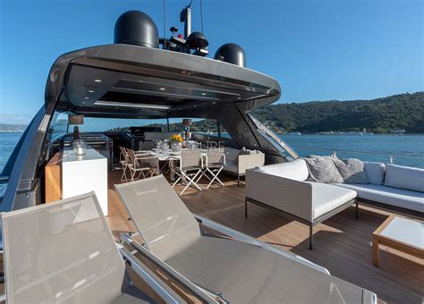 Luxusyacht Sanlorenzo Sx88 „ozone Im Westlichen Mittelmeer Chartern