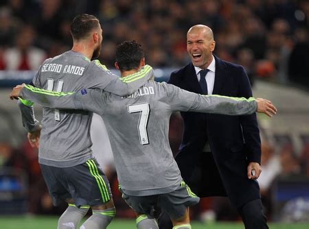 UEFA Champions League: Real Madrid beat Roma to record ...