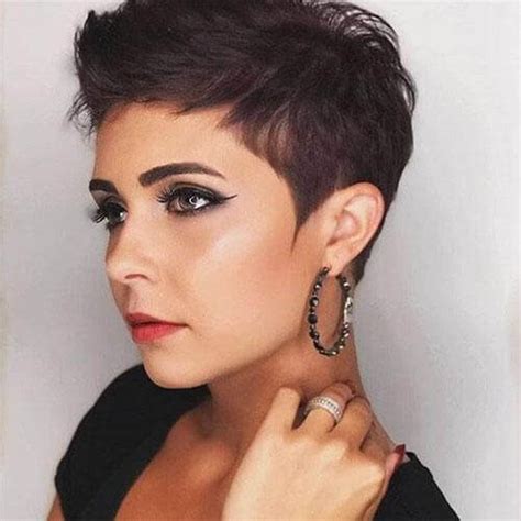 14 hot short haircuts for ladies that are easy to do