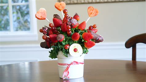 Valentines Day Diy Edible Fruit Bouquet