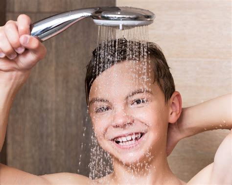 Qu Hacer Cuando Tu Hijo Adolescente No Se Ducha Medidas De Higiene