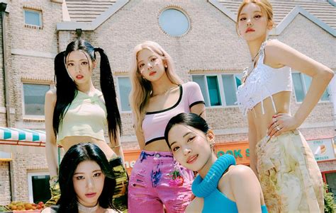 J Y Park Aconsej A Itzy Sobre C Mo Mantener La Popularidad En El K