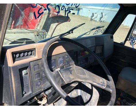 International 2574 Dash Assembly In Spencer Ia 25094873