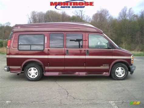 1996 Dark Toreador Red Metallic Chevrolet Express 1500 Passenger Van