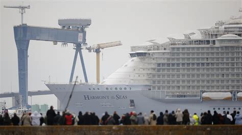 Worlds Largest Cruise Ship Harmony Of The Seas