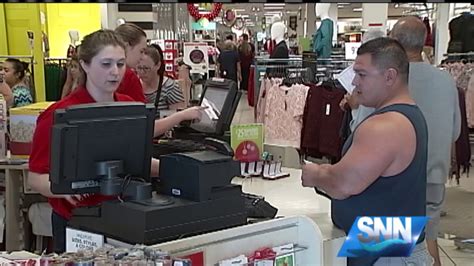 Snn Jcpenney Opens Its Doors On Thanksgiving Day Youtube