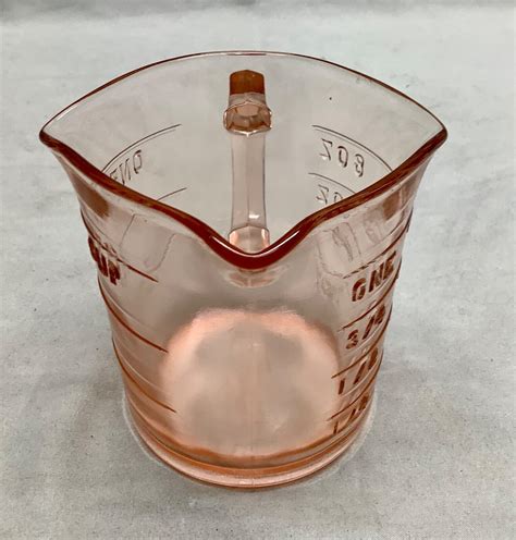 Kellogg S Pink Depression Glass Measuring Cup Triple Spout Vintage