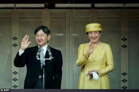 Japan Imperial Couple Face Heavy Burden Of Tradition Imperial Life