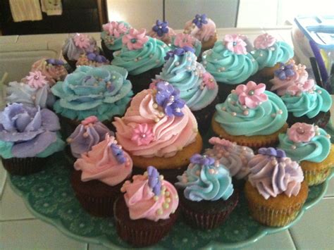 Pink And Blue Cupcakes By Cookie Star 42 On Deviantart