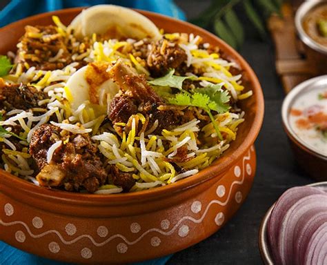 Visit These 5 Places For Tasty Biryani Right Away-These 5 Places In