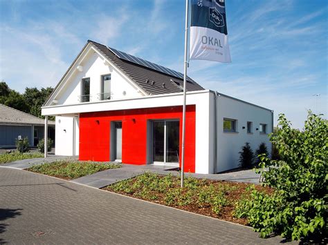 Das günstigste angebot beginnt bei € 579.000. Musterhaus Langenhagen - OKAL Haus | Okal haus, Haus ...