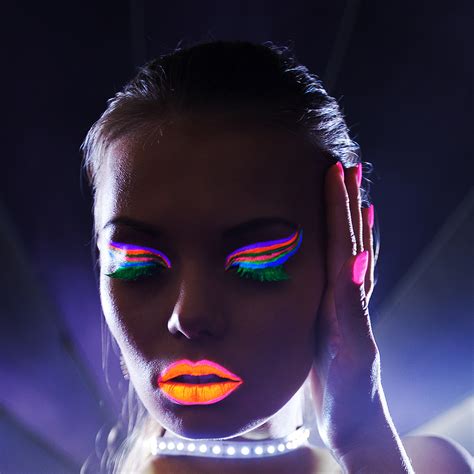 Professional Shiny Eyeliner Cosmetic Pigment Uv Neon Makeup Liquid
