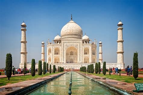 10 Top Places To Visit In Agra And Around