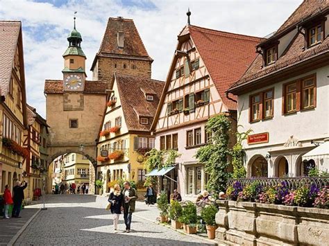 The Romantic Road Scenic Tourist Routes In Bavaria Urlaub Bayern