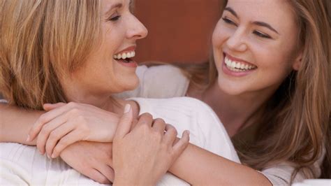 3 Ways To Strengthen Mother Daughter Relationships