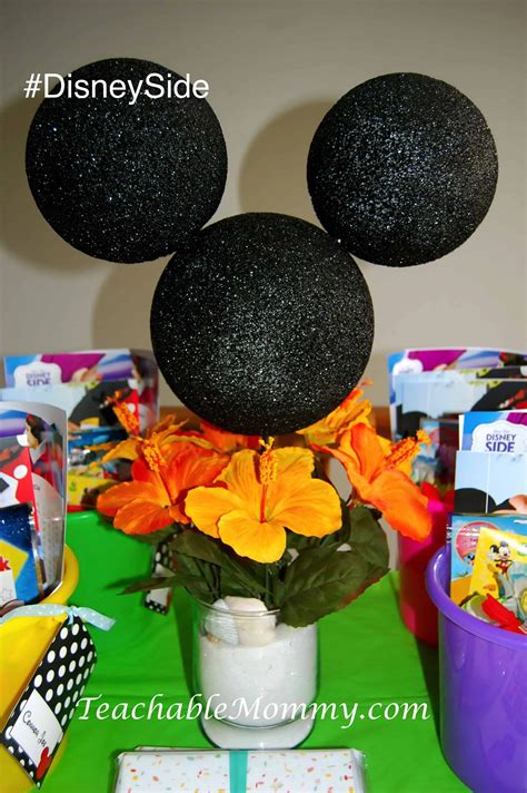 Showing Our Disneyside With Decorations And Food Disneyside With