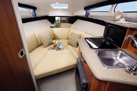 Bayliner Interior Photos