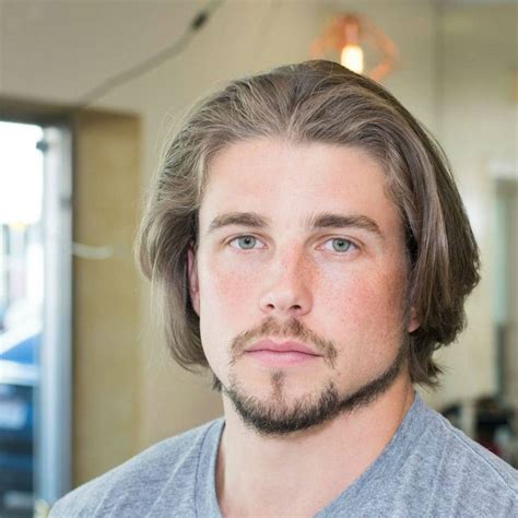 Attractive Chin Length Hair Styles For Men Try New Ideas