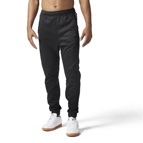 Shop 47 top reebok men's pants and earn cash back from retailers such as asos, finish line, and luisaviaroma and others such as nordstrom rack and ssense all in one place. Reebok Classics Franchise Track Pants - Black | Reebok MLT