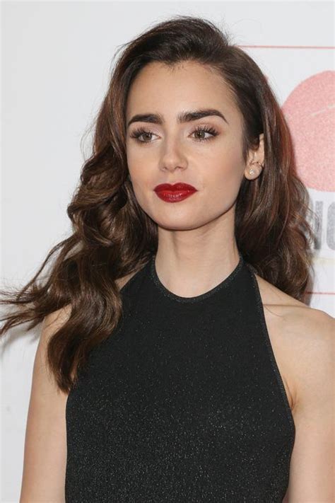 Side Swept Look Lily Collins Hair Lily Collins Long Hair Lilly