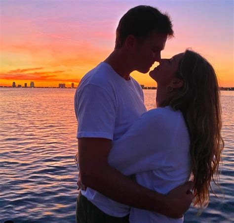This signifies either a serious relationship or possible marriage. Did Gisele Bündchen Meet Super Bowl Star Tom Brady On A ...