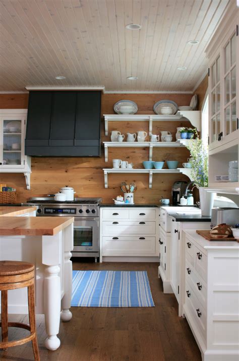 Rv Wood Planked Kitchen Backsplash Cottage Kitchen Design Cottage Kitchens Kitchen Dining Room