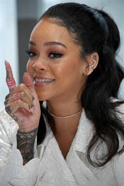 A Complete Guide To Rihanna S Tattoos Celebrity Grazia